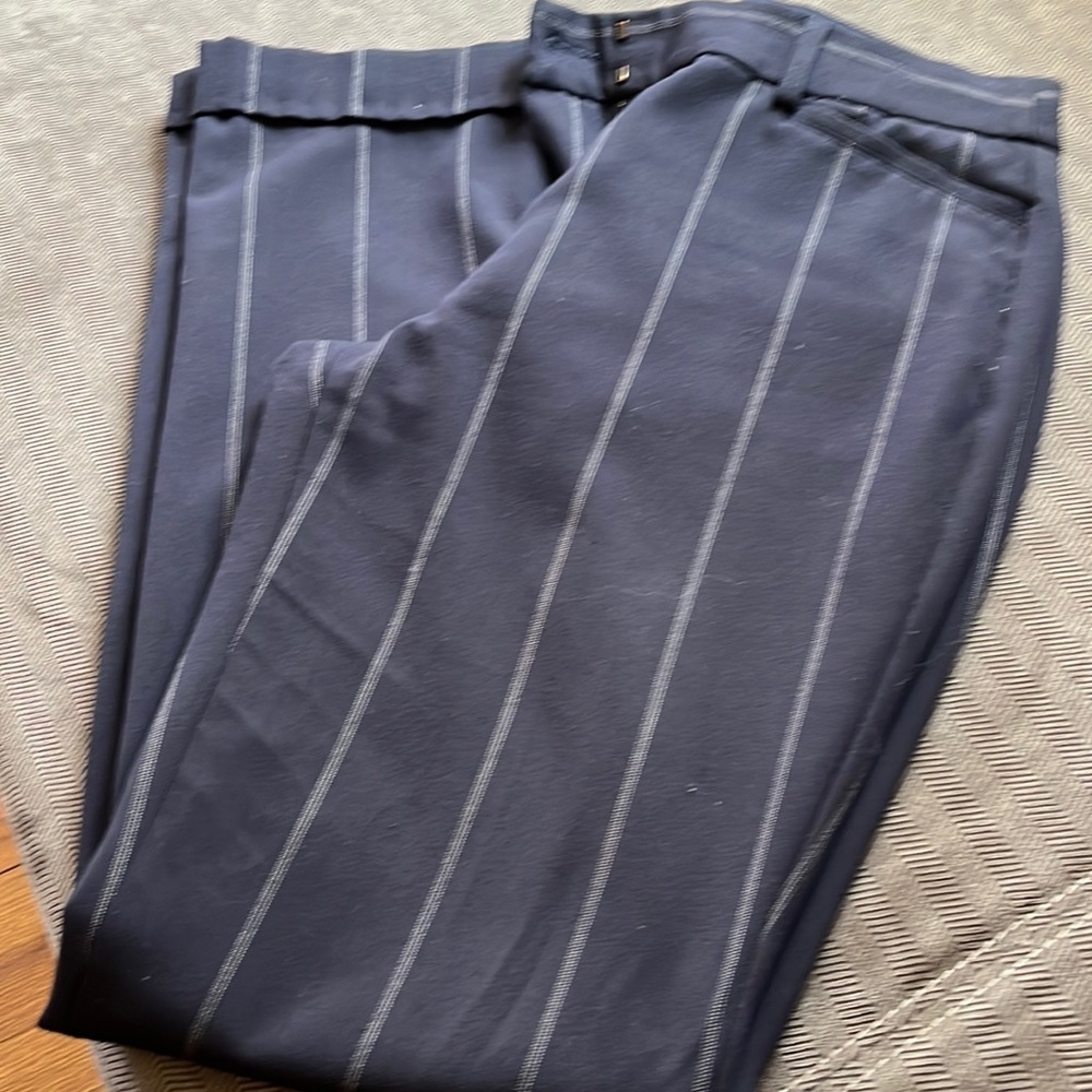 Express columnist barely boot pants
